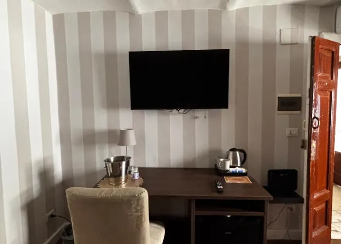 Oda ve Kahvaltı Ba Ancora 3 *